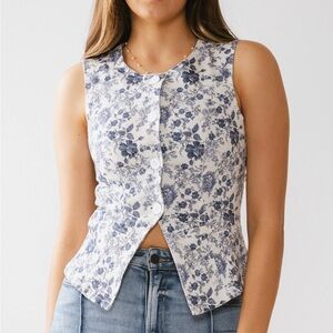 NWT Böhme Piper Denim Floral Button Up Vest Blue Medium